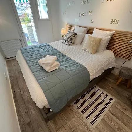 Cosy Calme Central-terrasse Proche Palais * Cannes