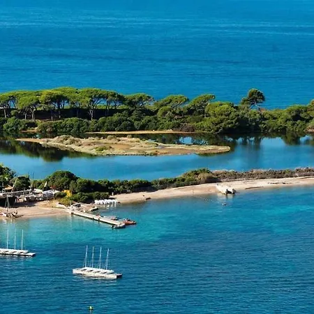 Cosy Calme Central-terrasse Proche Palais