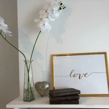 Cosy Calme Central-terrasse Proche Palais * Cannes