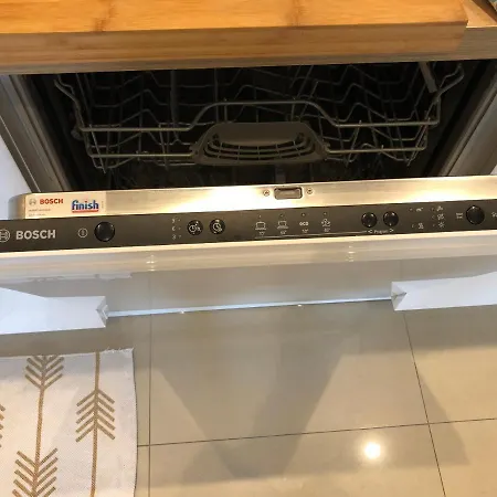 Cosy Calme Central-terrasse Proche Palais * Cannes