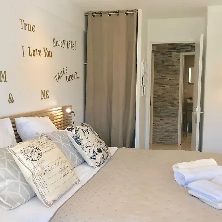 Cosy Lumineux 1 Calme Central-terrasse 10 Minutes Palais 5 Min Centre Appartement Cannes